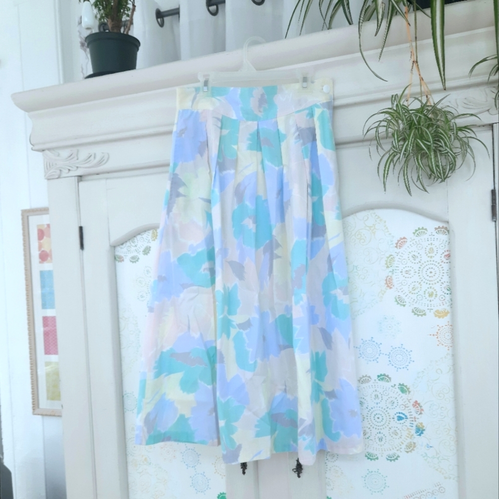 Long Vintage Pastel Skirt